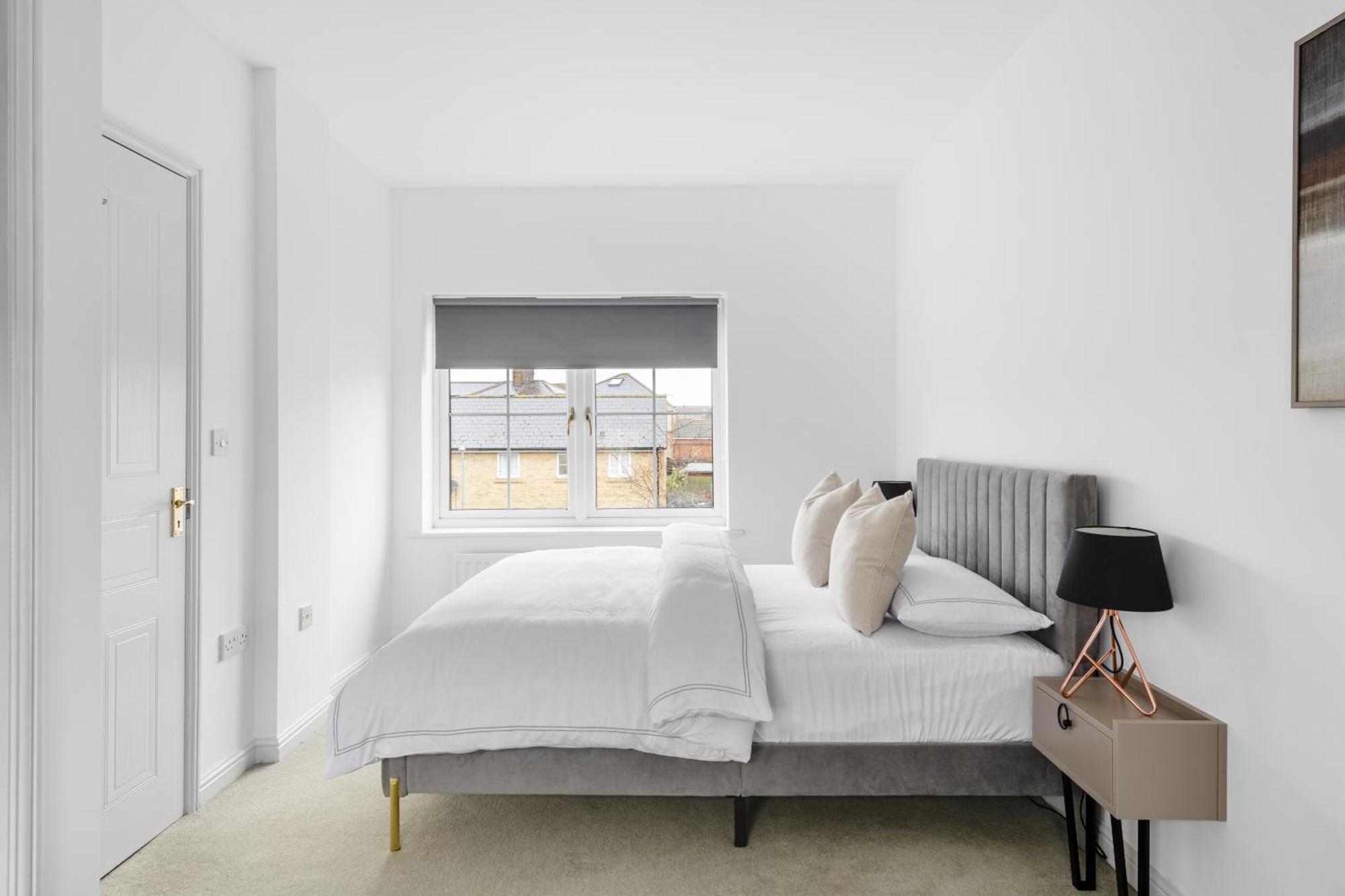 Luxurious 3 Bed House With Free Parking, Close To The Train Station & Town 브레인트리 외부 사진