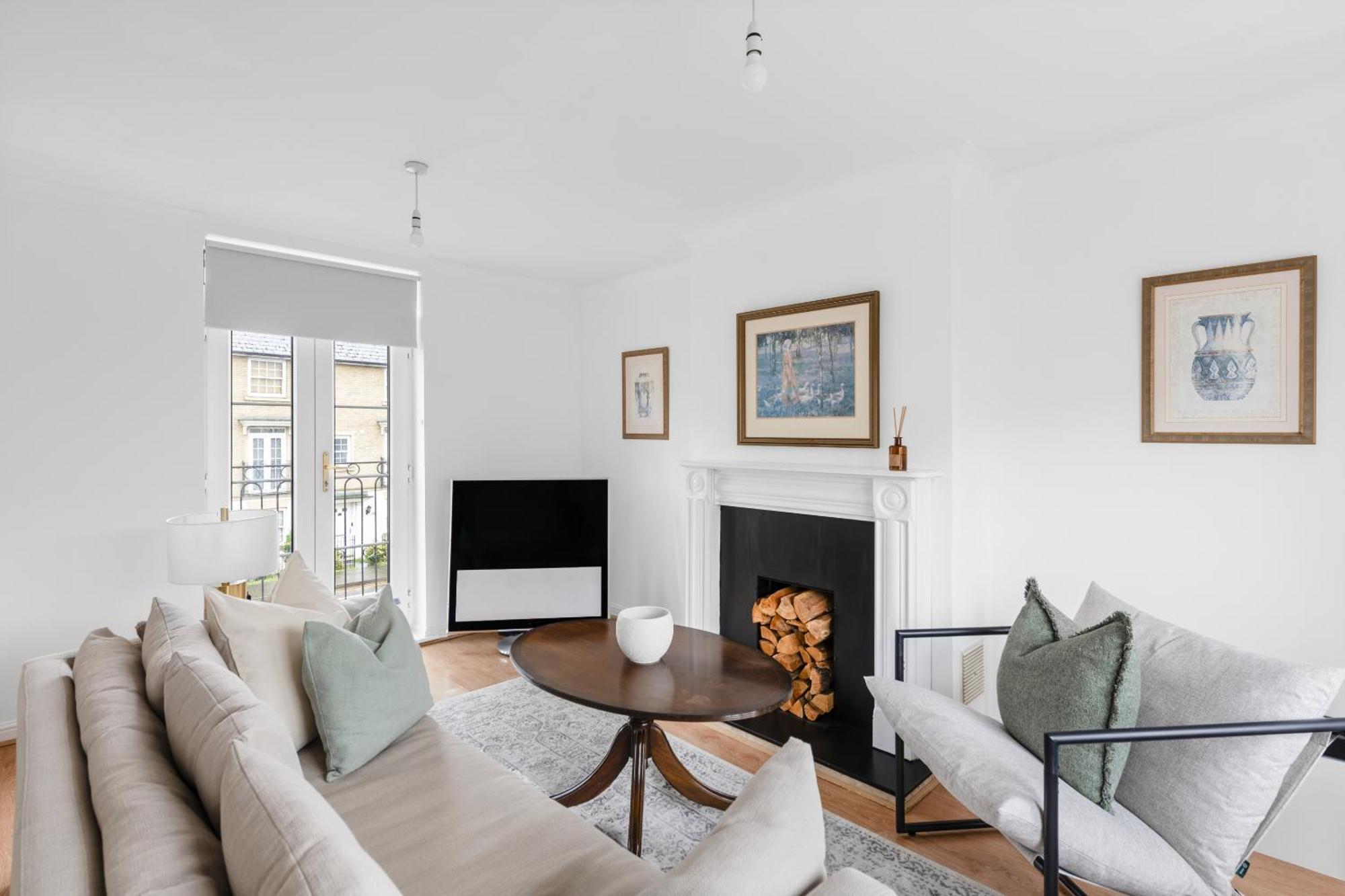 Luxurious 3 Bed House With Free Parking, Close To The Train Station & Town 브레인트리 외부 사진