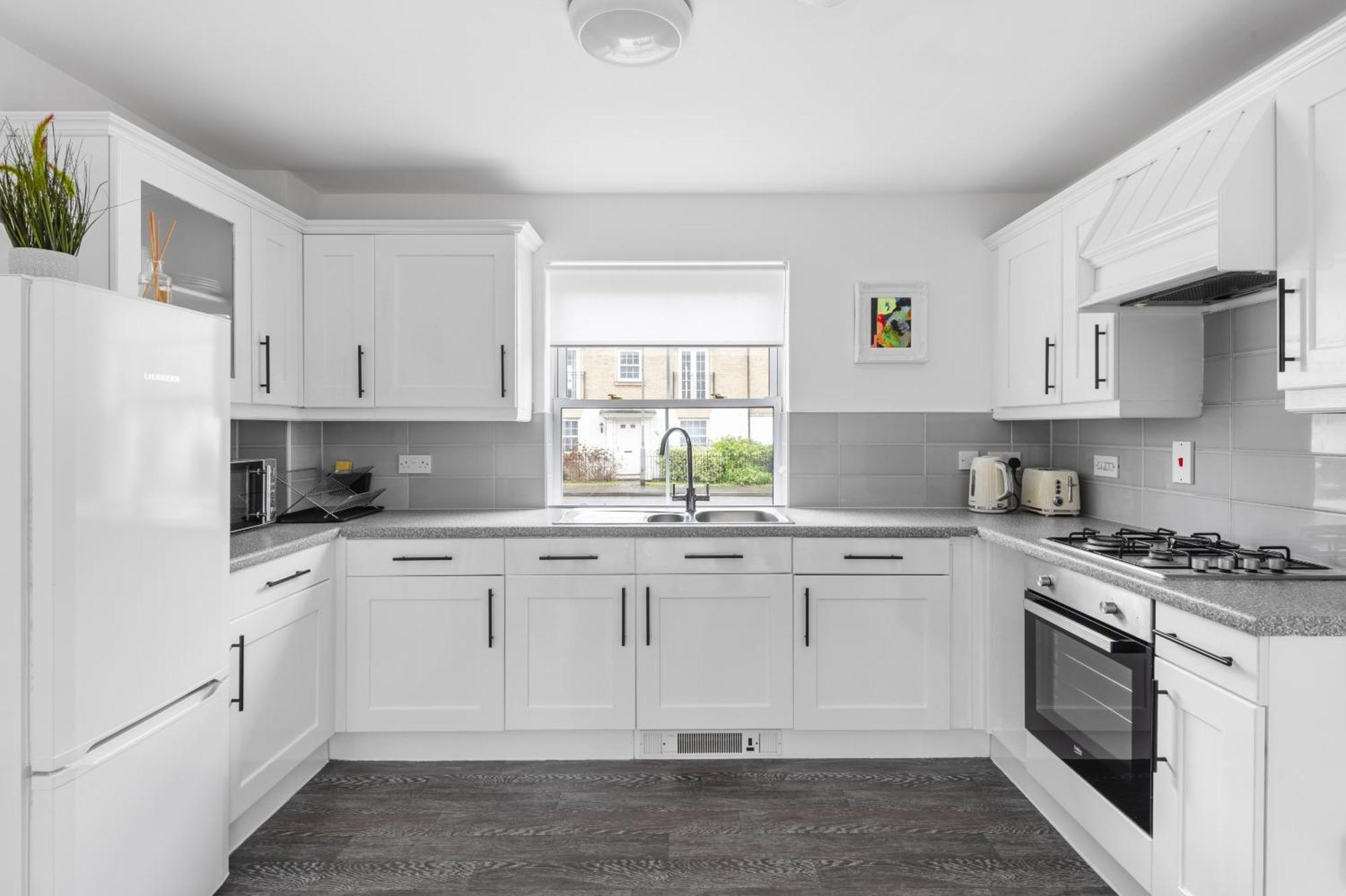 Luxurious 3 Bed House With Free Parking, Close To The Train Station & Town 브레인트리 외부 사진